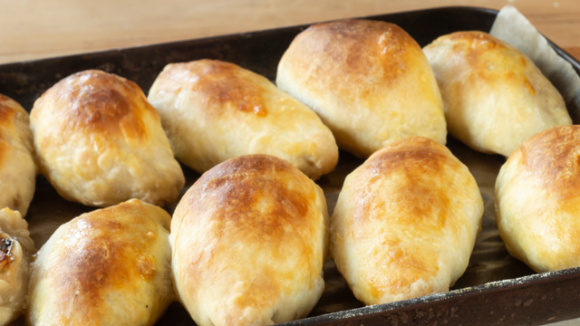 Fácil, leve e nutritivo: pãozinho sem trigo e sem ovos que o TudoGostoso aprova