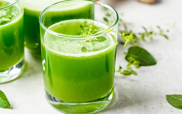 Como fazer o poderoso smoothie "sugador de barriga" que estimula o sistema digestivo: receita fácil de 3 ingredientes