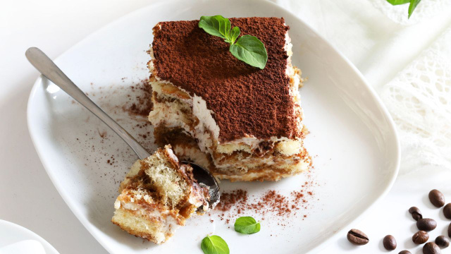 Tiramisù: como fazer um creme firme que não desmorona ao cortar?