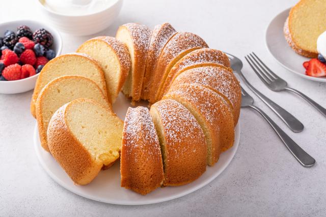 Bolo de laranja combina com um lanche para refrescar a tarde. (créditos: Shutterstock) 