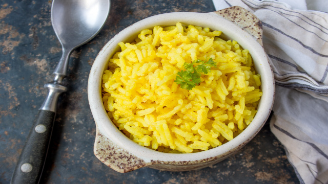 Depois que comecei a usar esse tempero no arroz, minha digestão e energia mudaram completamente