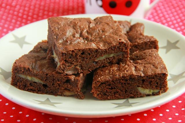Brownie fit com 3 ingredientes: mate a vontade de comer doce com essa receita prática e saudável!