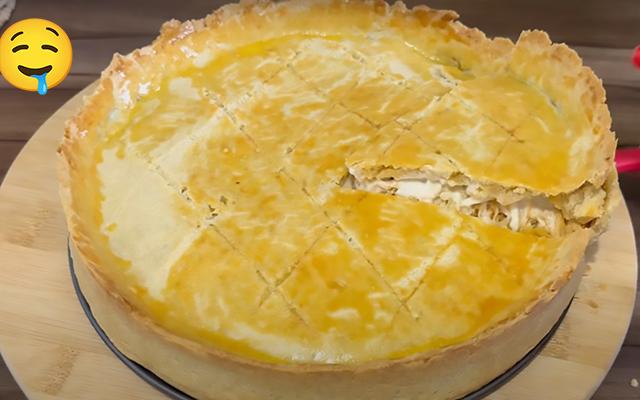 Empadão de frango simples e delicioso: receita fácil de fazer é a minha preferida