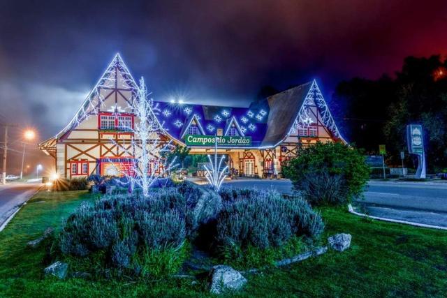 Natal em Campos do Jordão tem programação com espetáculos, muita decoração e circuito de árvores; veja roteiro completo!