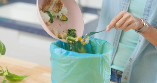 Nunca tenha só uma lixeira na cozinha: essa prática pode ser perigosa para a sua casa!
