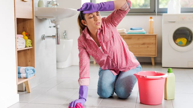 Muitas pessoas esquecem, mas não deveriam: os lugares no banheiro que a maioria das pessoas não limpa!