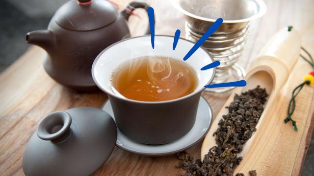 O que é Oolong? Veja benefícios e como consumir o chá azul