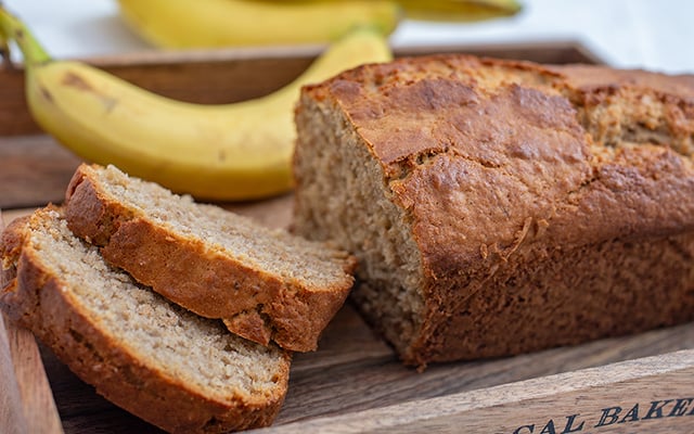 Pão de banana de micro-ondas sem glúten: receita rápida e deliciosa para café da manhã ou lanche