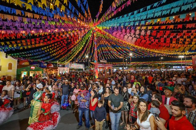 São João de Petrolina teve forró no rio, corrida de jegue, 45 shows e mais: o que rolou nos 9 dias de festa