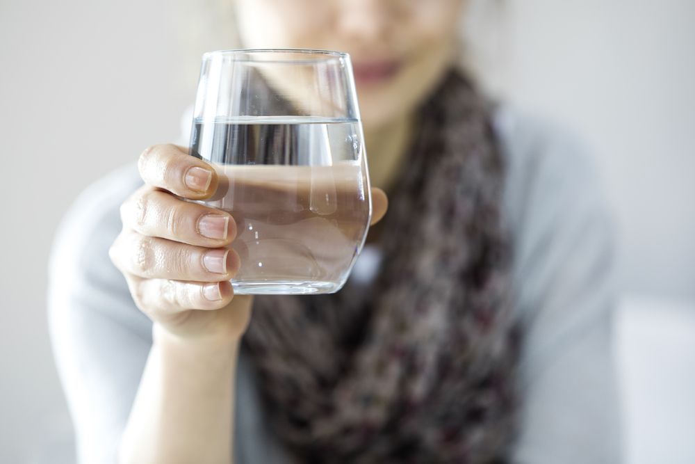 Veja como criar o hábito de beber mais água diariamente