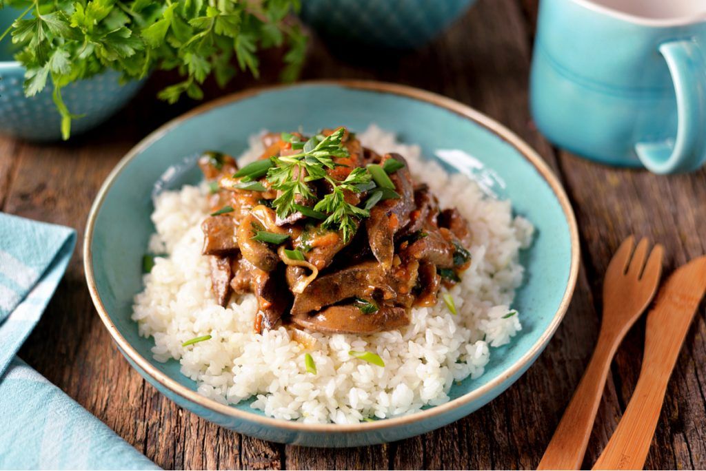 Truque para fritar ou grelhar bife de fígado: tira cheiro forte e