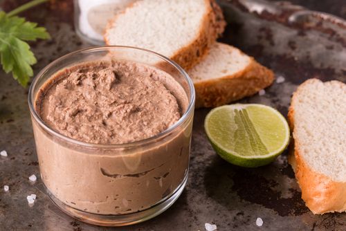 Patê de fígado de galinha cremoso e perfeito - Na Cozinha da Helo