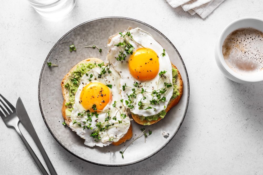 Você sabe quantas calorias tem um ovo frito com essa quantidade de óle, Fried Eggs