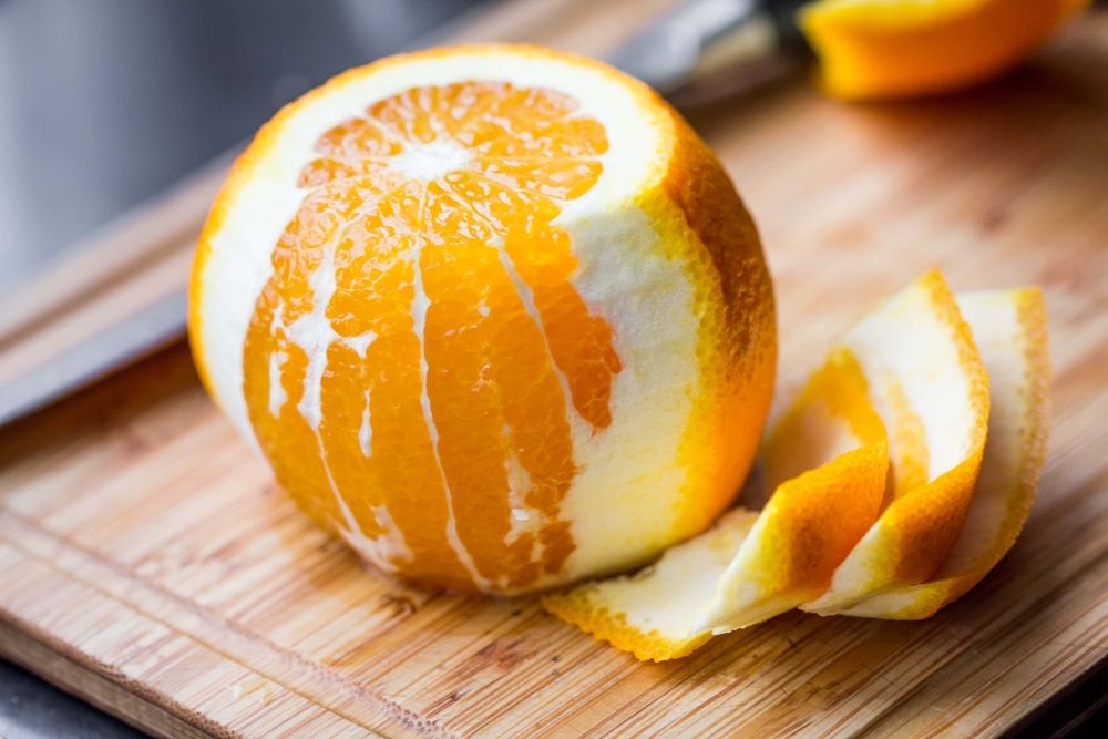 Descubra como reaproveitar a casca da saborosa laranja