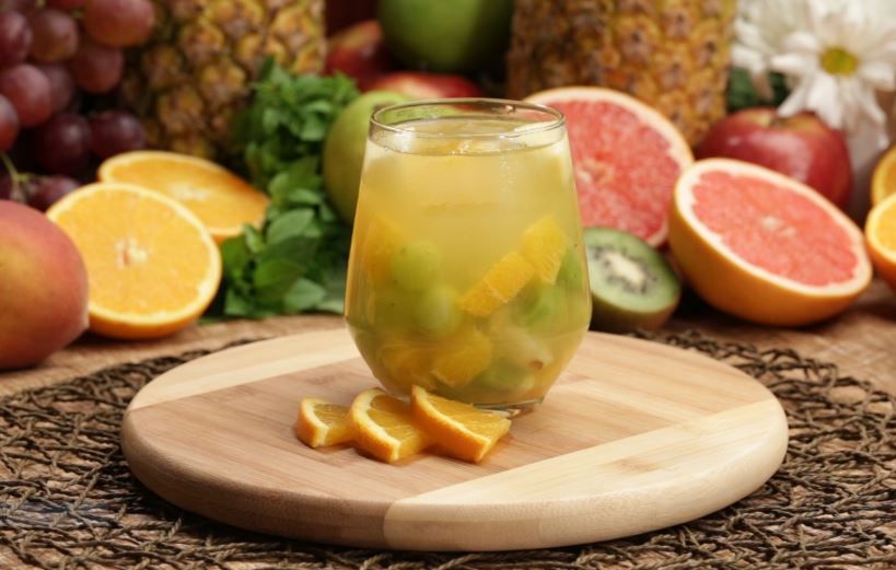 Refrescante e deliciosa, é simples e rápido fazer um saboroso ponche.
